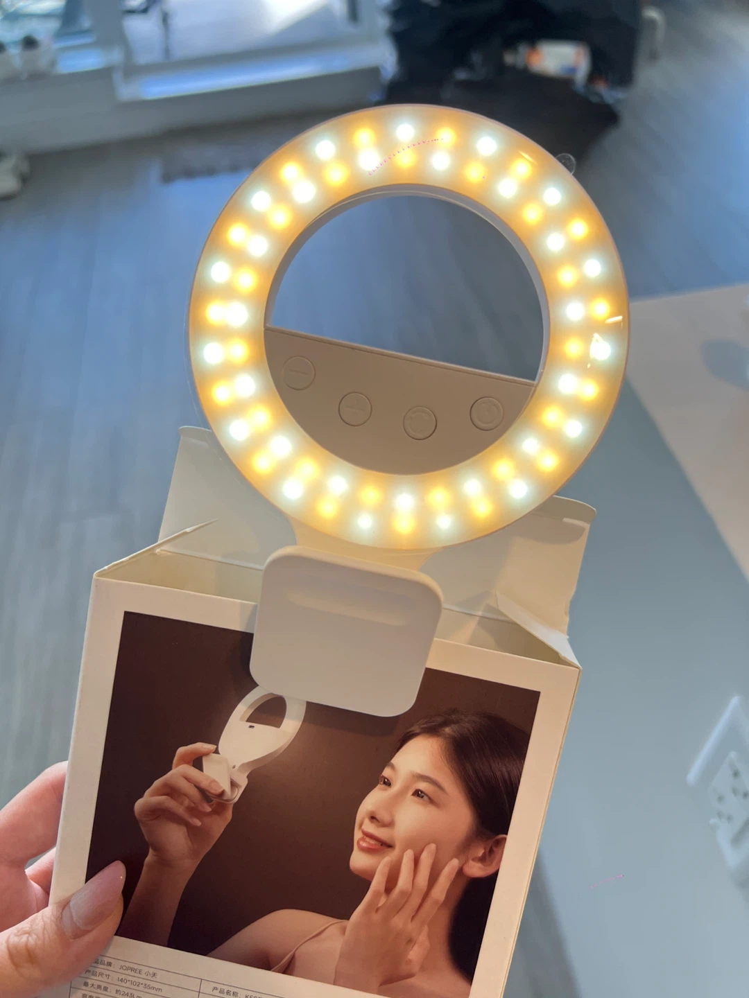 Circular Fill Light for selfie