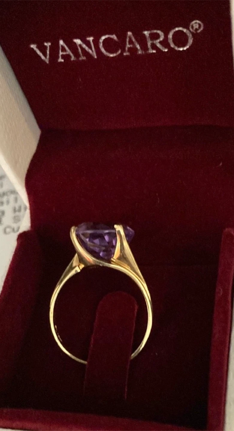 Amethyst 10K Gold Ring - photo 4