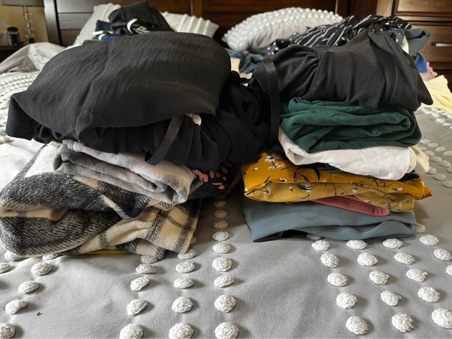 16 pieces bundle women’s clothes size small