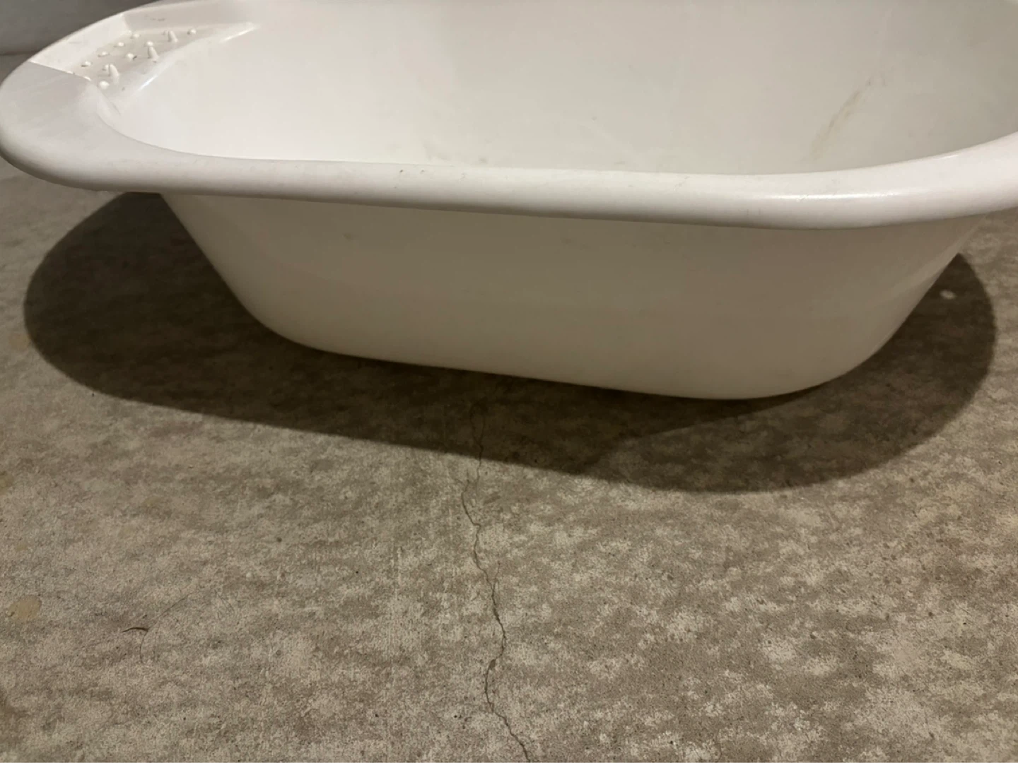 White Baby Bathtub
