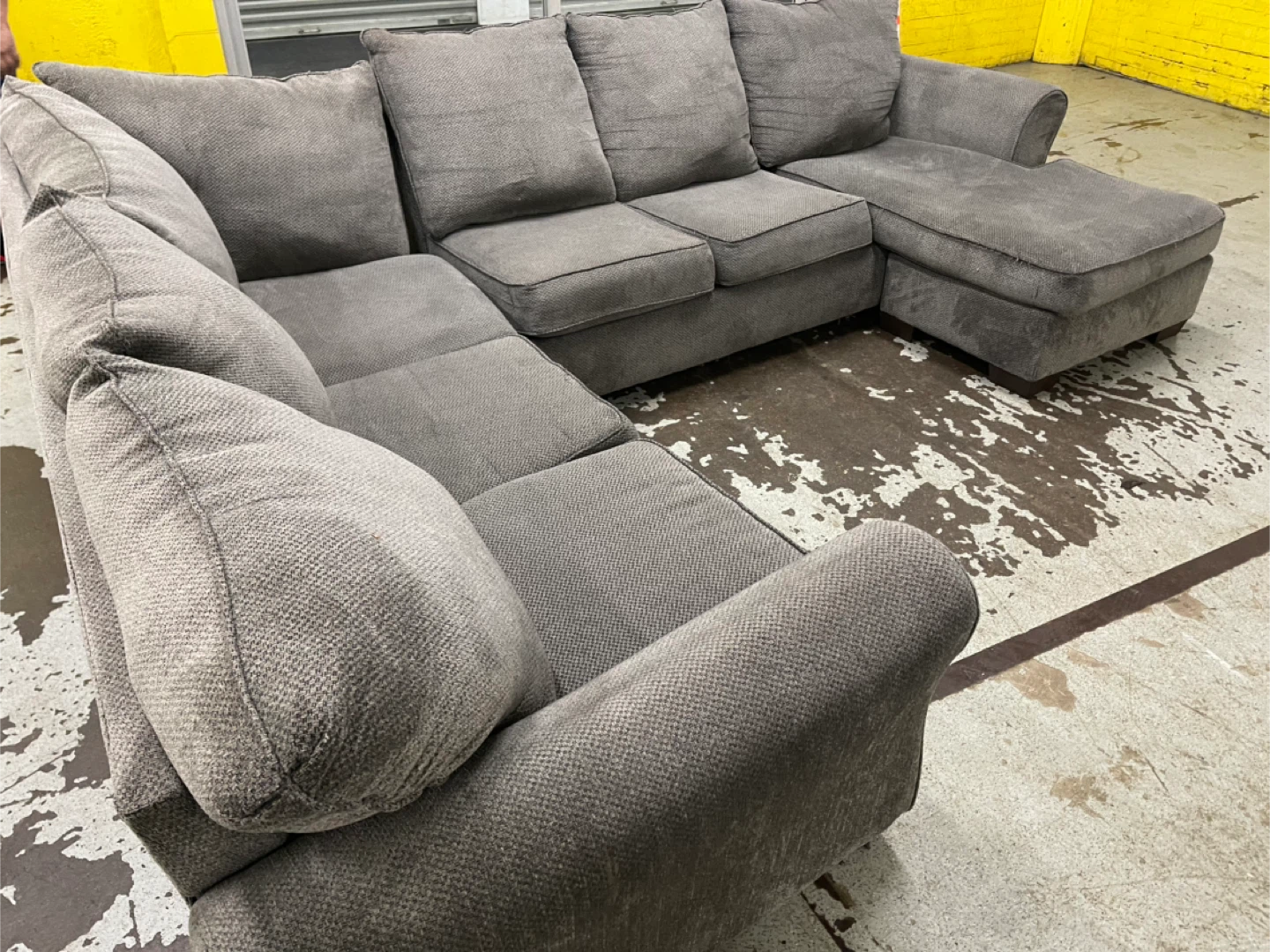 Grey Sectional Sofa with Chaise