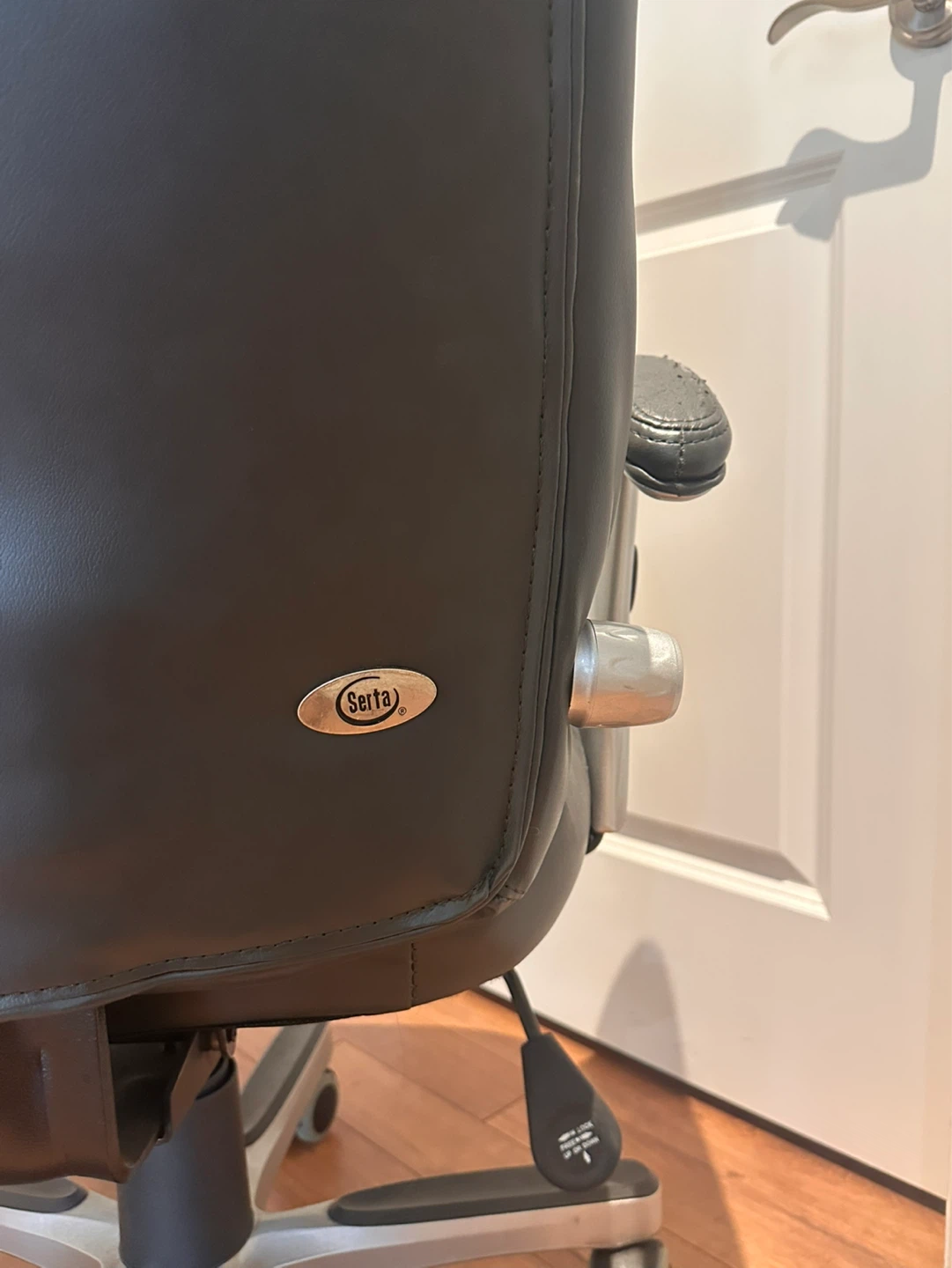 Serta Office Chair - Black (Wear on Upholstery) - photo 5