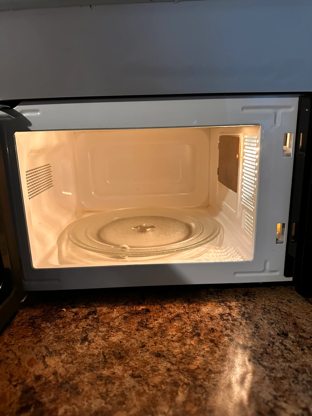 Sunbeam Microwave Oven - photo 2