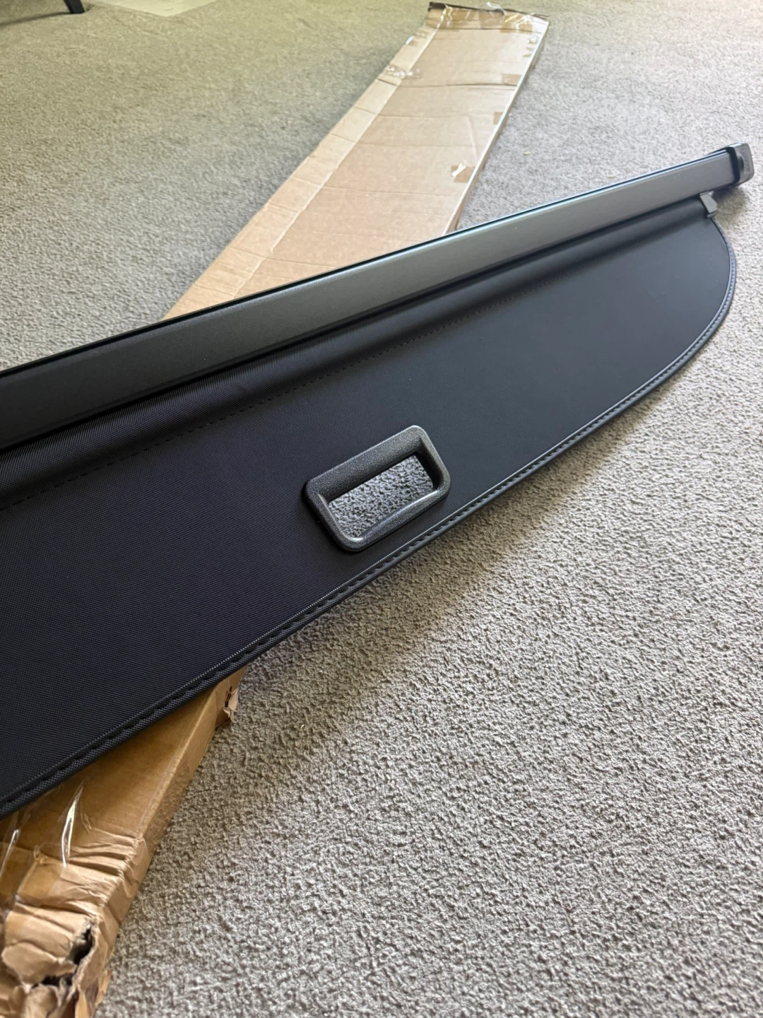 2024-2025 GMC Hummer EV Privacy Cargo Cover - photo 5