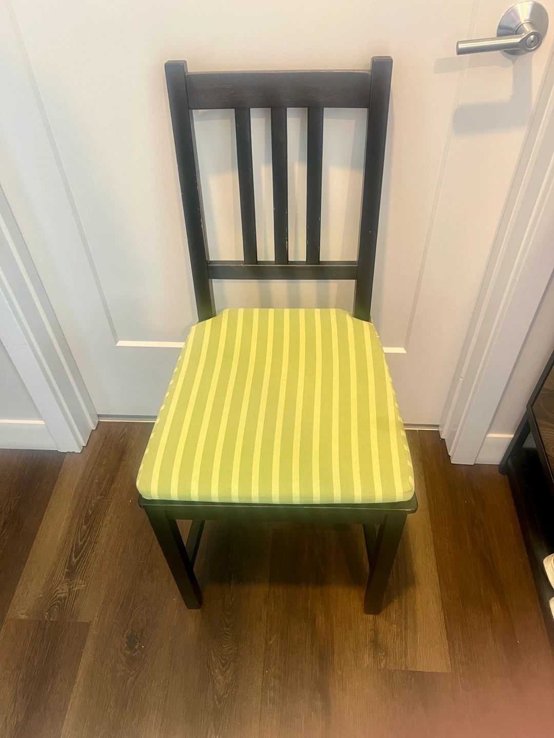 Black Extendable Dining Table with 4 Chairs - photo 5
