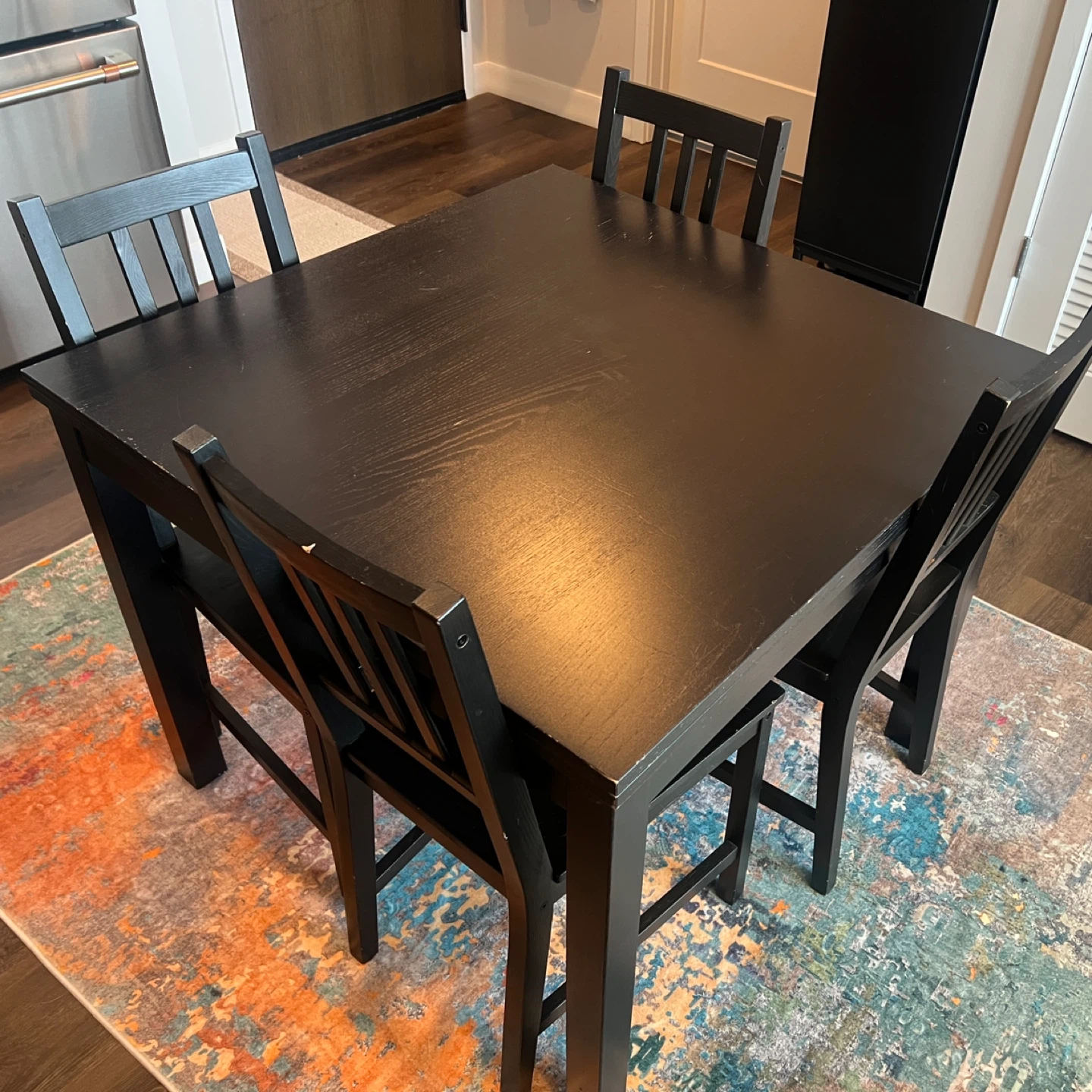 Black Extendable Dining Table with 4 Chairs