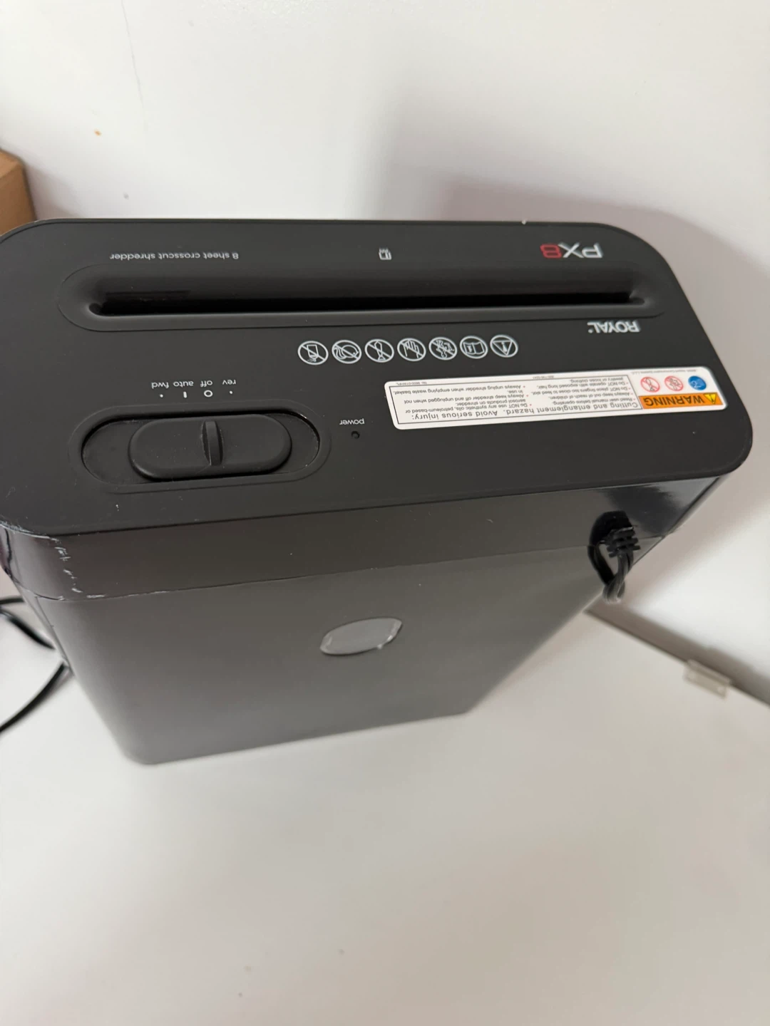 Royal PX8 8-Sheet Crosscut Shredder
