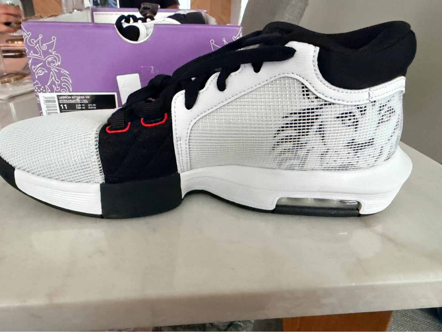 Nike LeBron Witness VIII Men's Basketball Shoes - photo 2