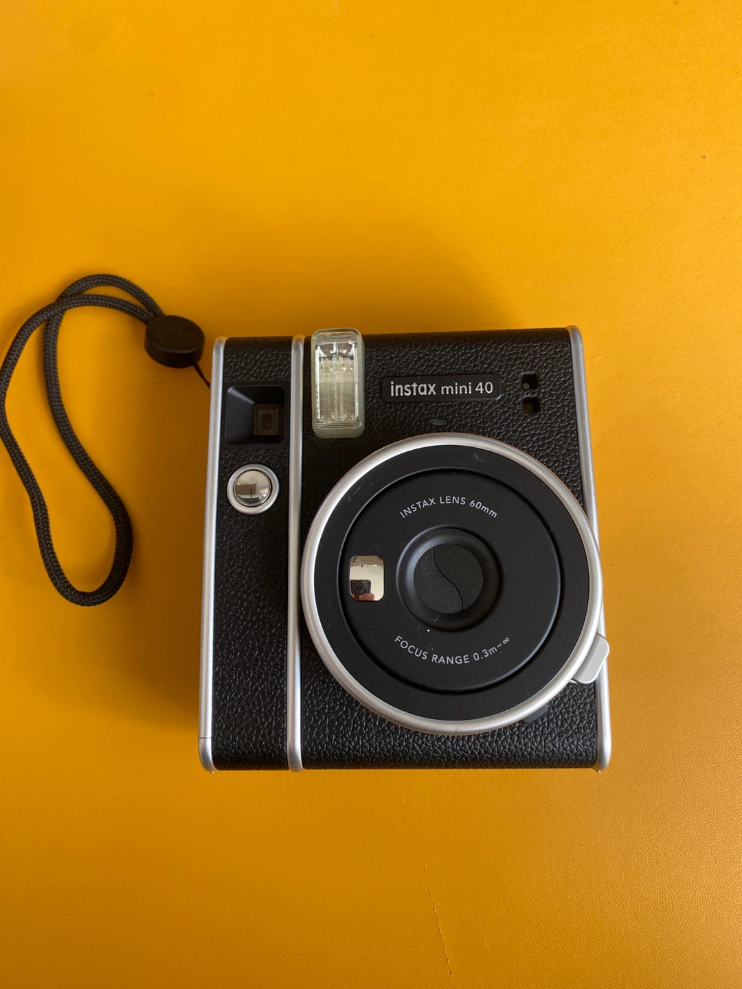 Fujifilm Instax Mini 40 Instant Camera with Case - photo 2