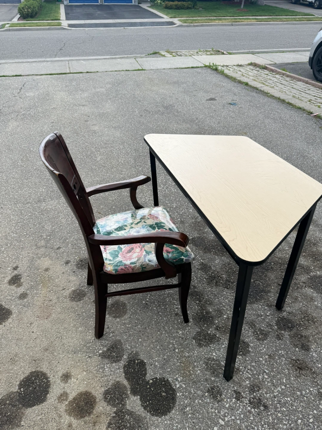 Wooden Armchair with Floral Seat and Desk Set - photo 2