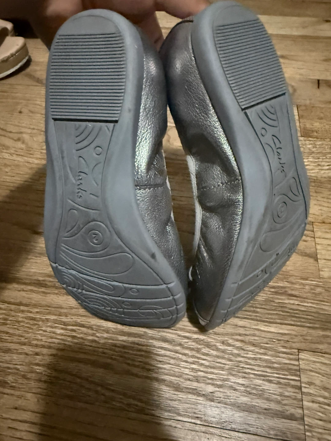 Clarks Silver Ballet Flats with Bows - photo 3