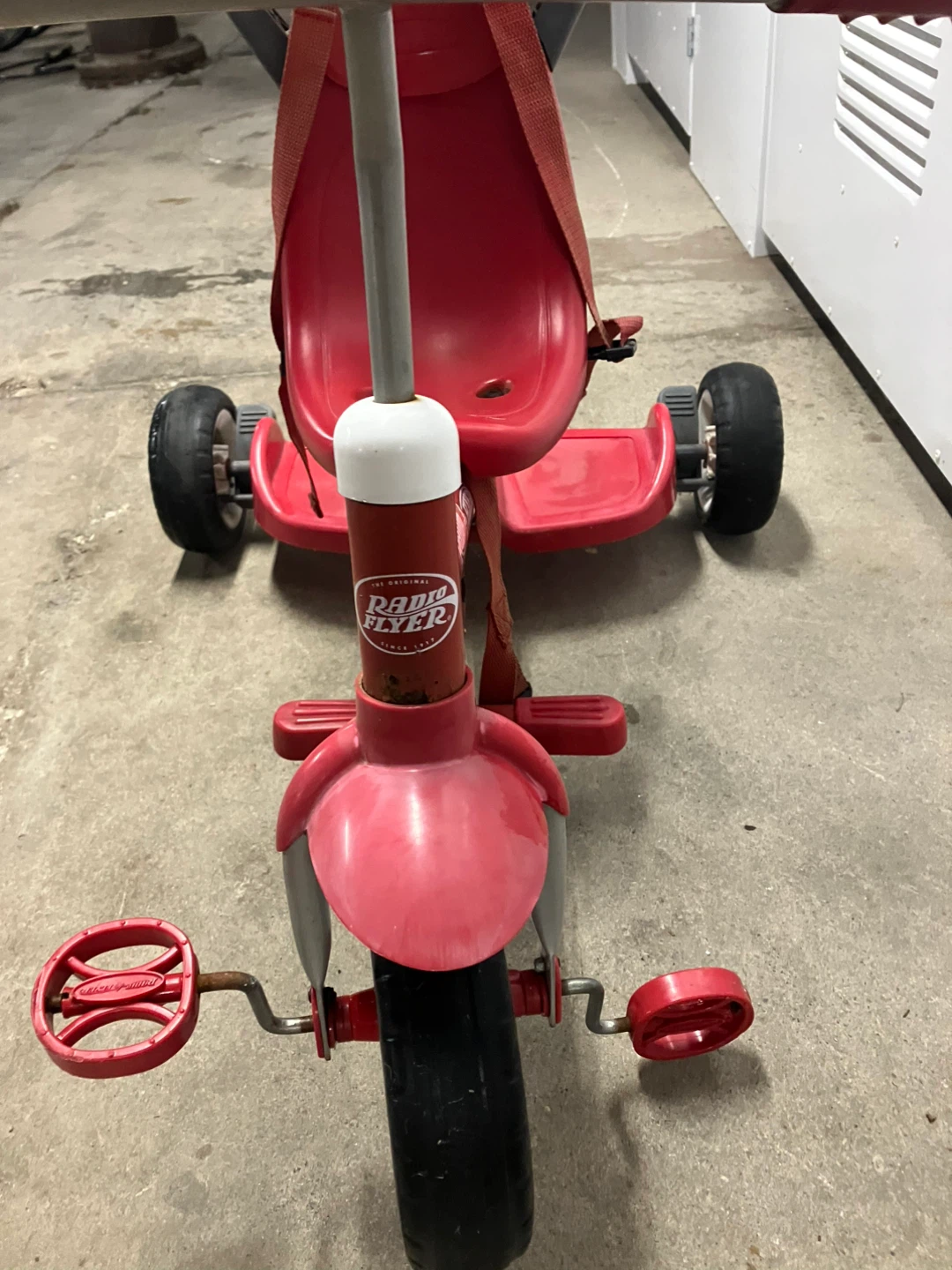 Radio Flyer Tricycle with Push Handle and Canopy - photo 3