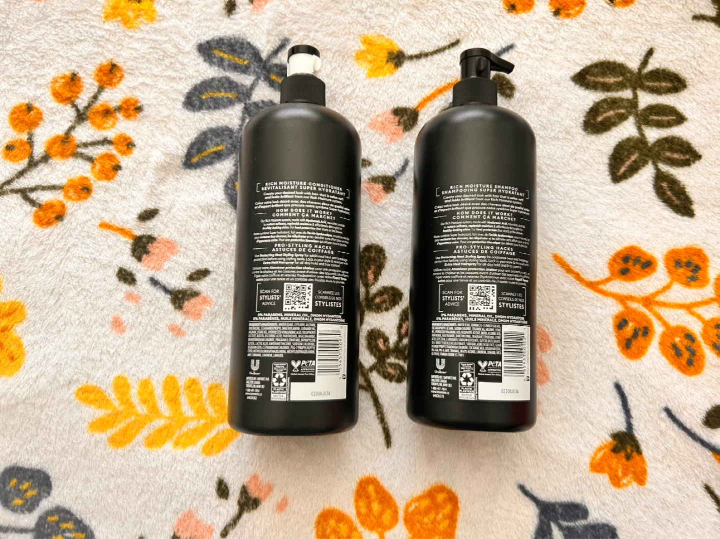 TRESemmé Rich Moisture Super Hydratant Shampoo & Conditioner Set - photo 2