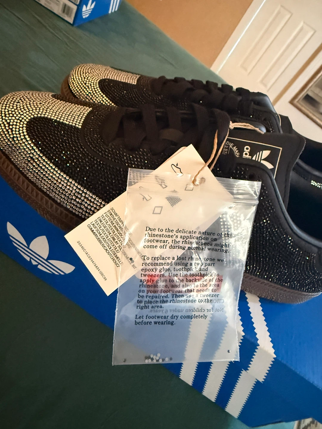 Adidas Samba OG Women Rhinestone Sneakers size (7.5) - photo 3