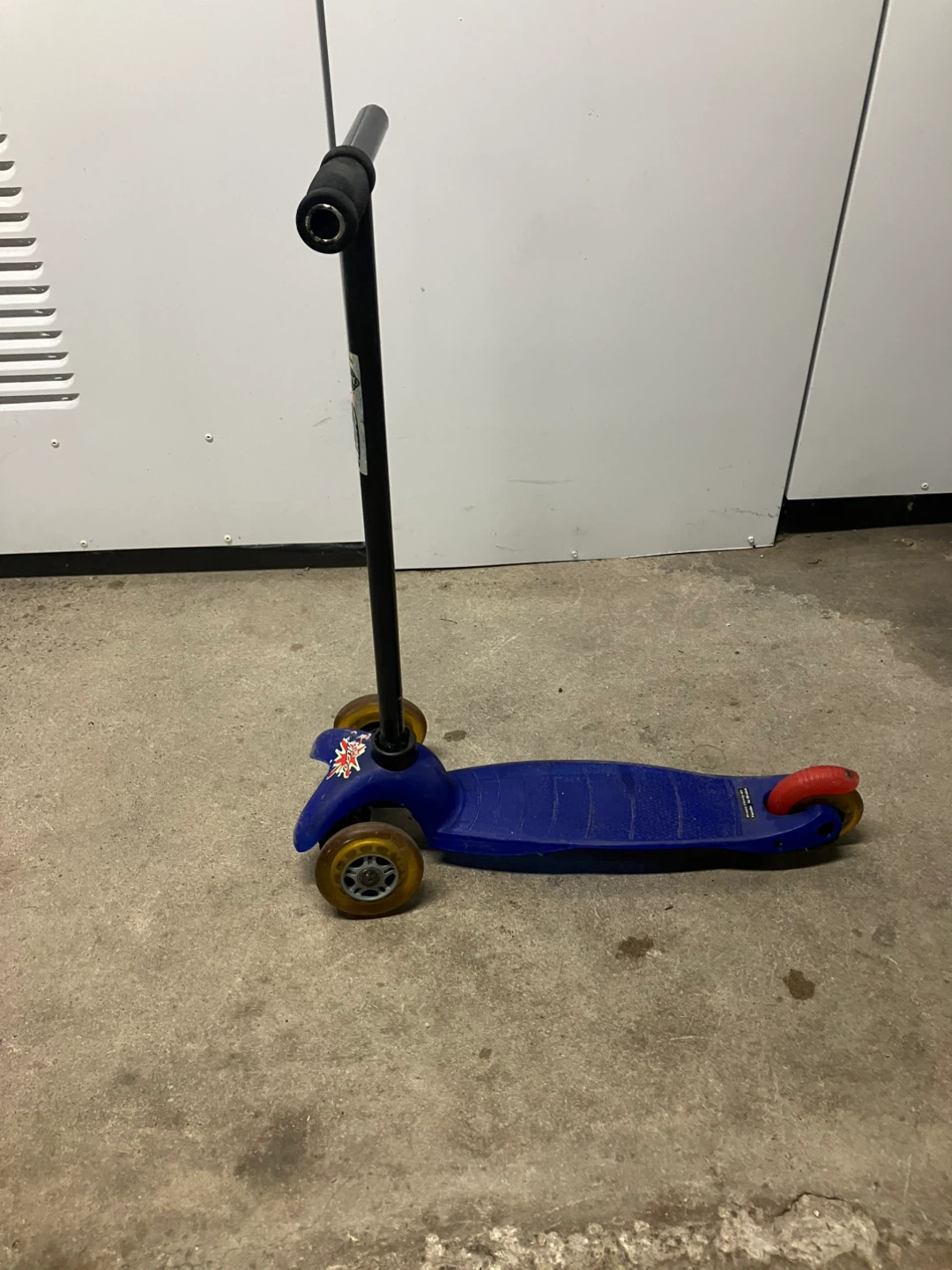 Huffy Micro Fold & Go Trike Scooter