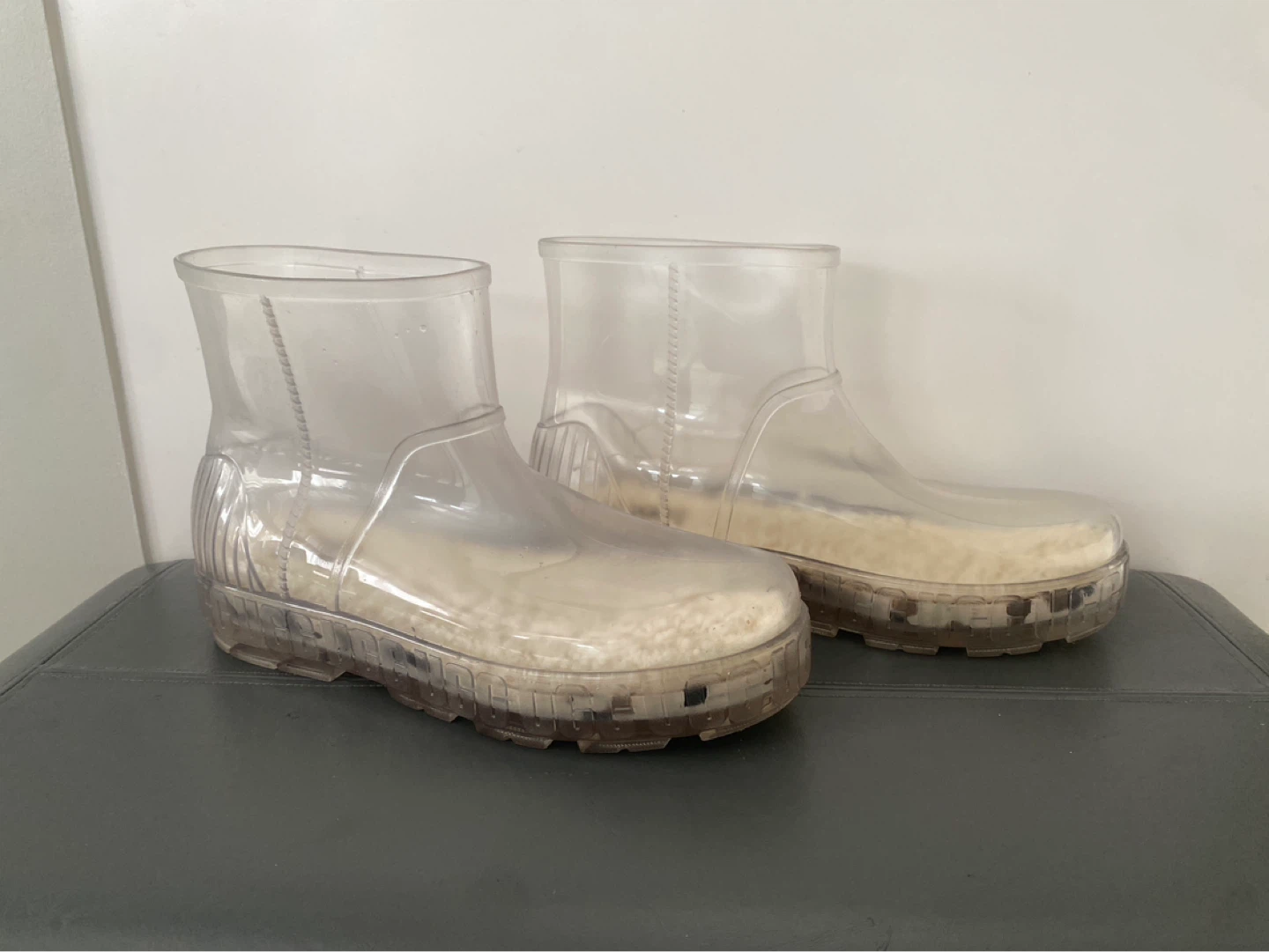 UGG Waterproof Clear Rain Boots with Fuzzy Lining - photo 2