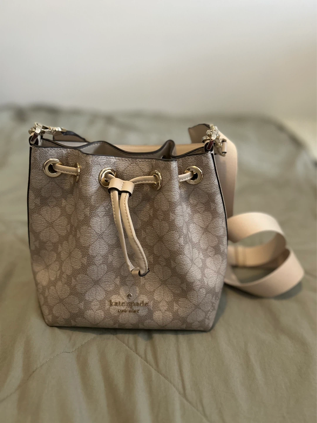 Kate Spade Bucket Bag