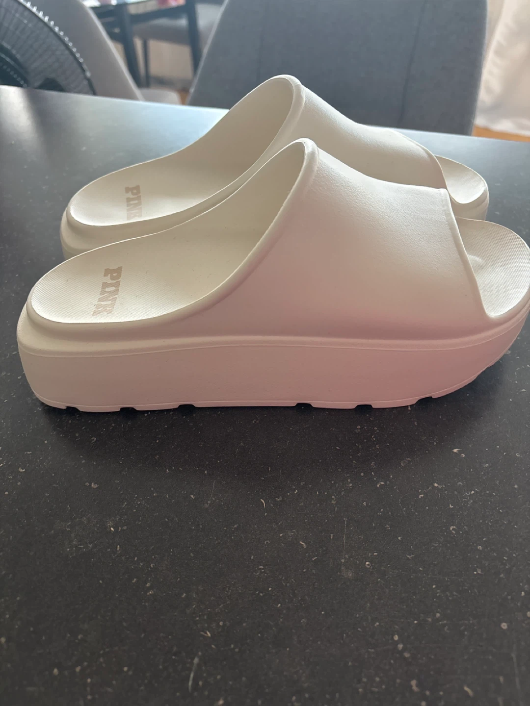 PINK Slides - photo 3