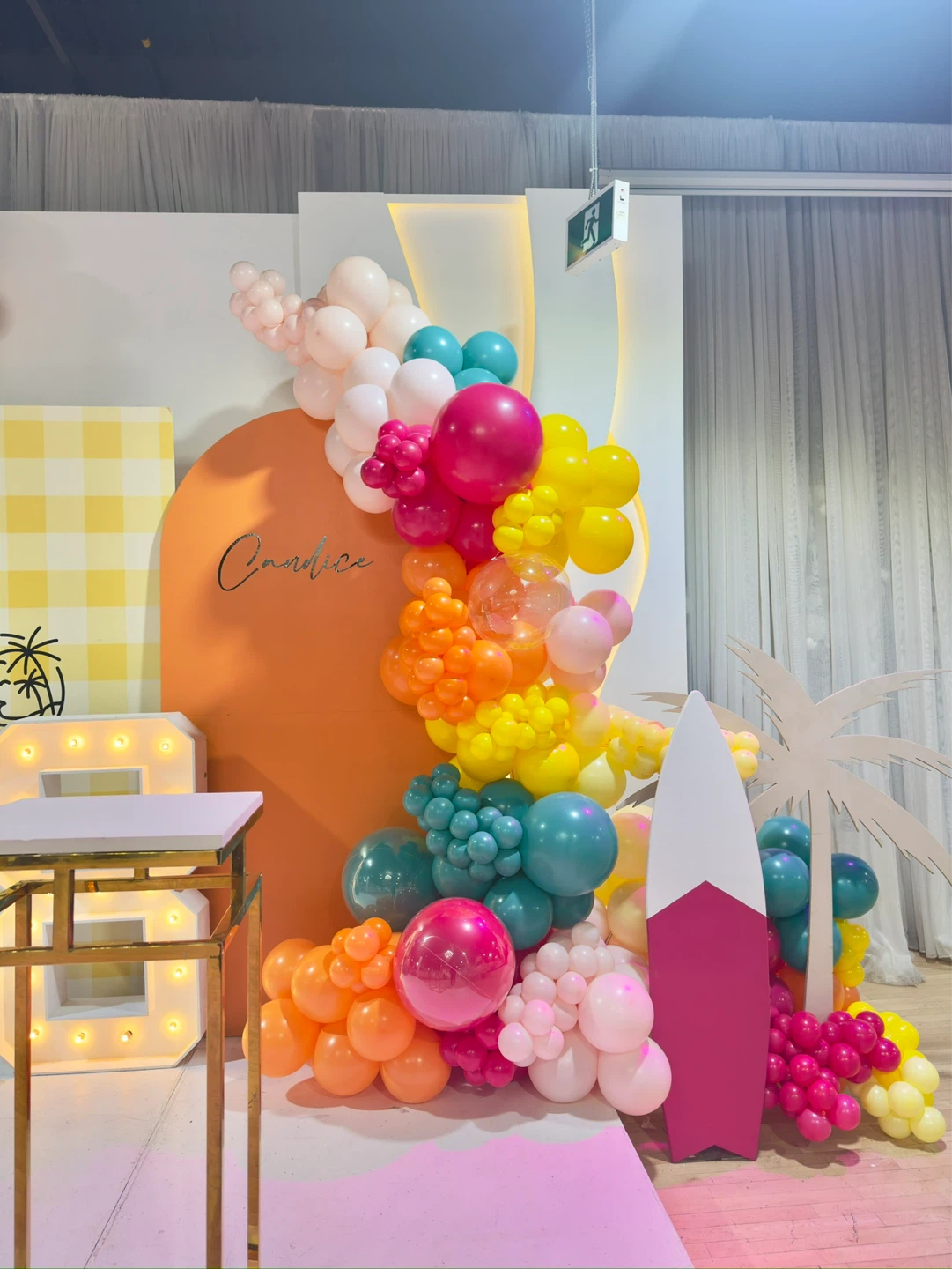 Balloon Party Decor | props rental - photo 5