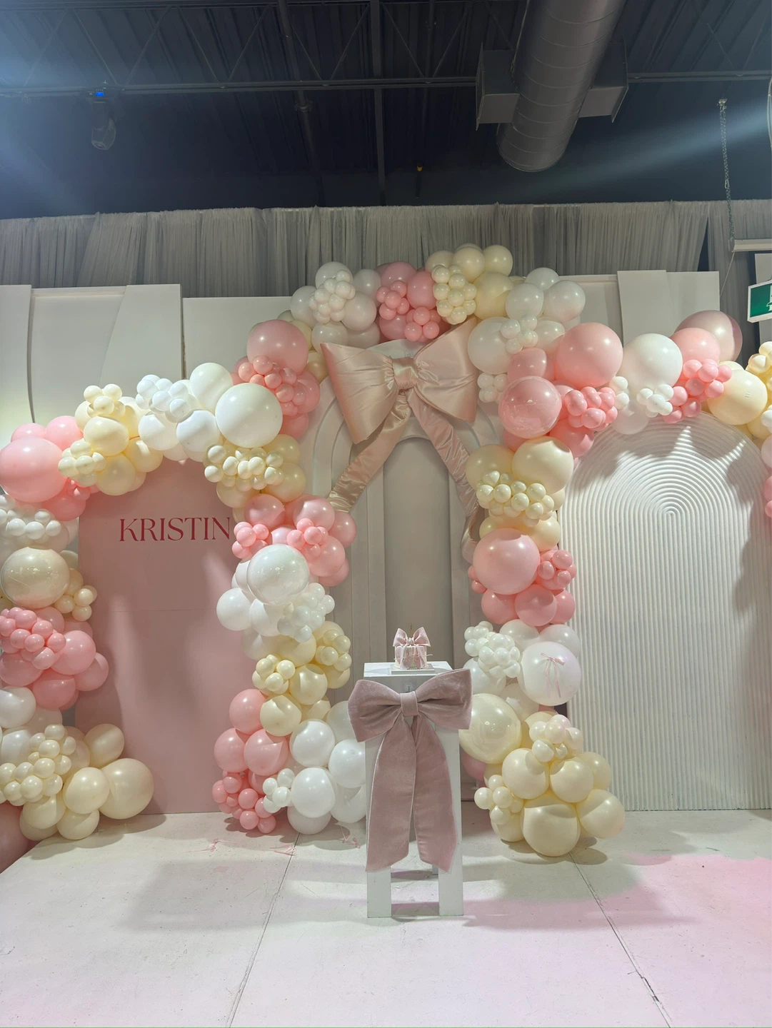 Balloon Party Decor | props rental - photo 3