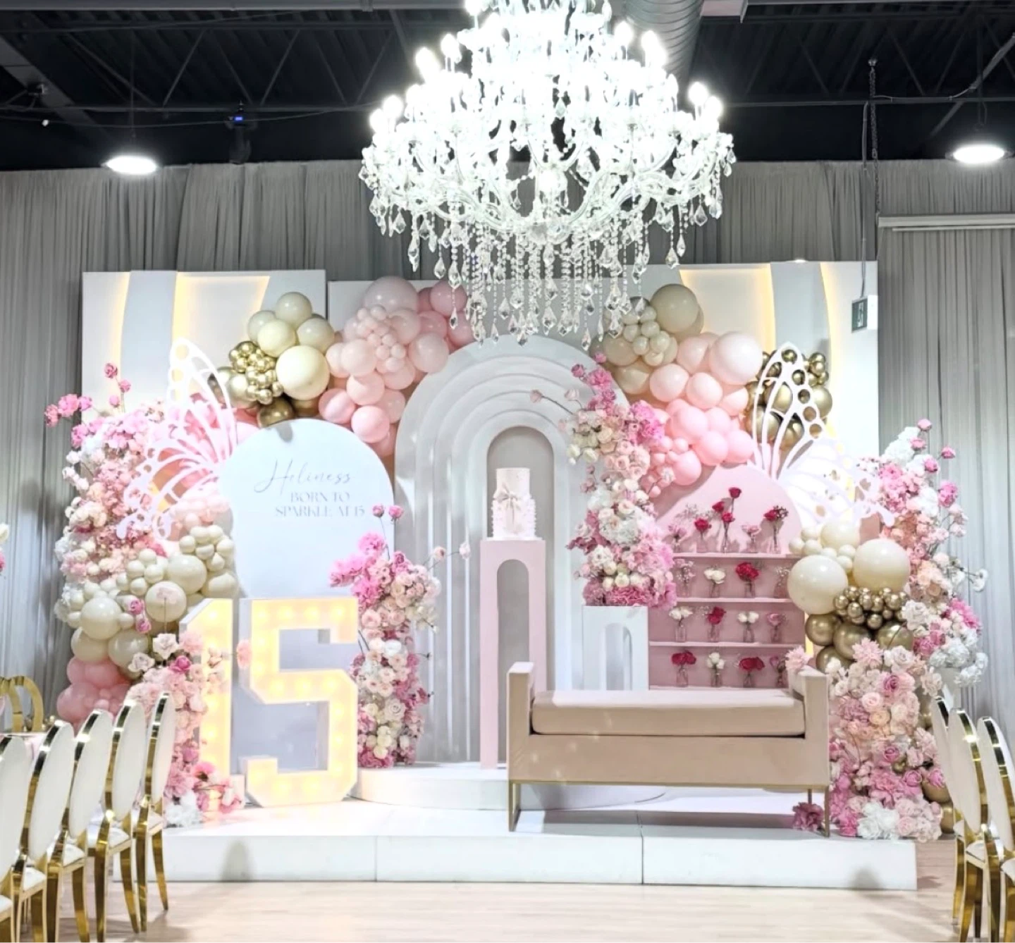 Balloon Party Decor | props rental