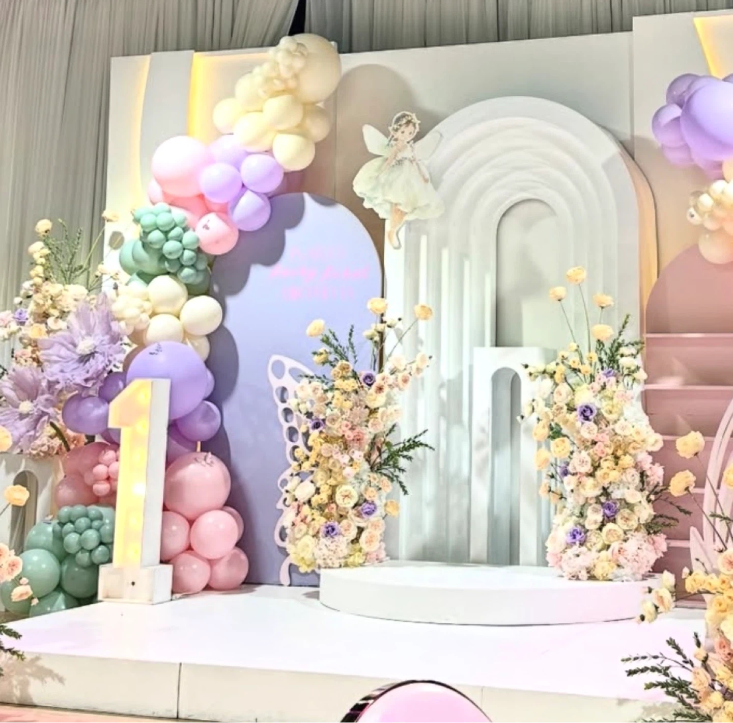 Balloon Party Decor | props rental - photo 2