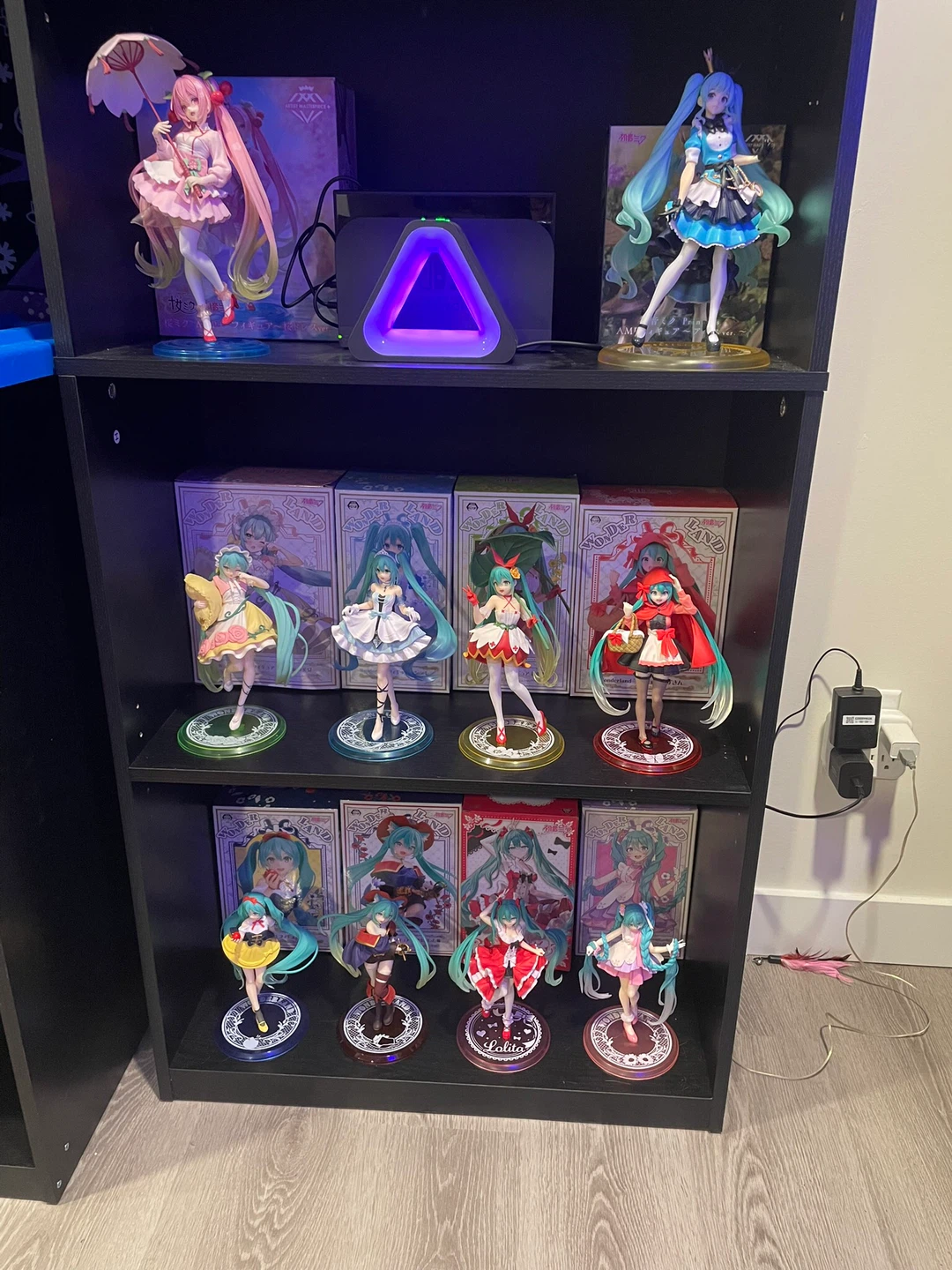 Hatsune Miku Figures - photo 2