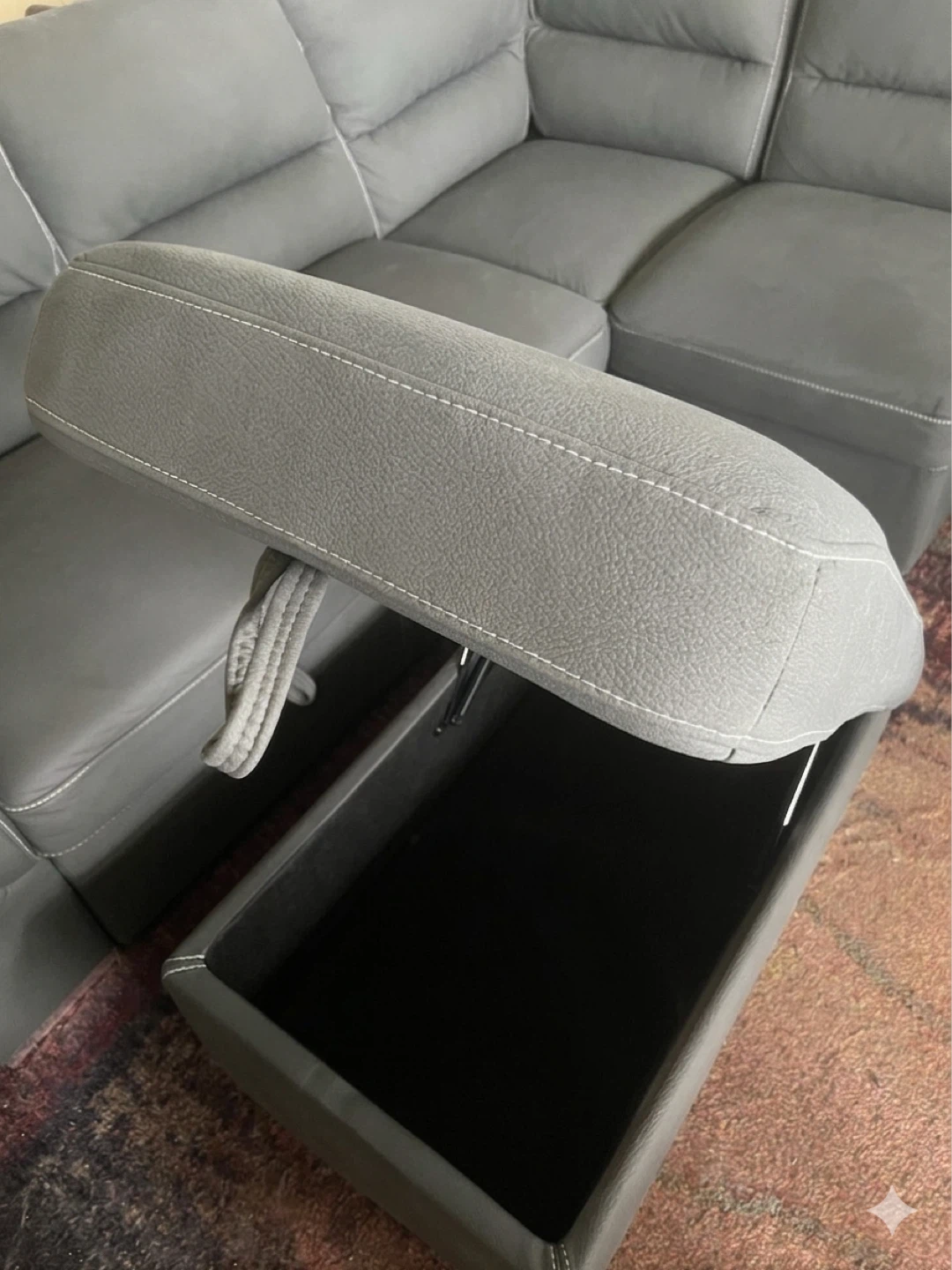 Grey Sectional Sofa Pulls out / with Ottoman - photo 3