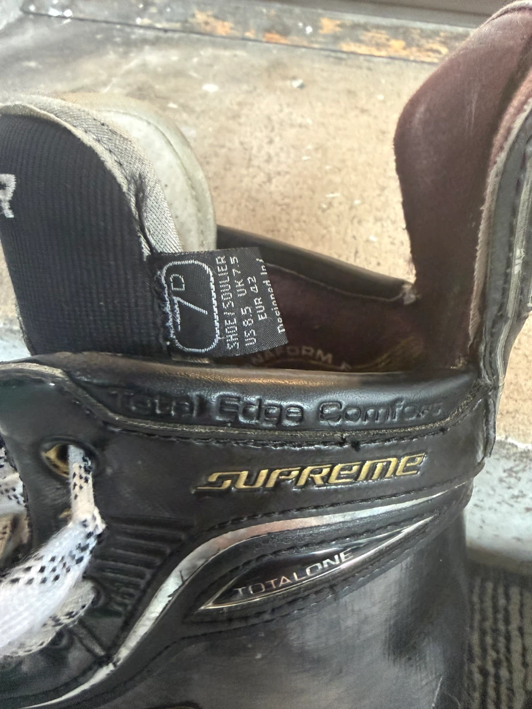 Bauer Supreme Total One Hockey Skates (used) - photo 3
