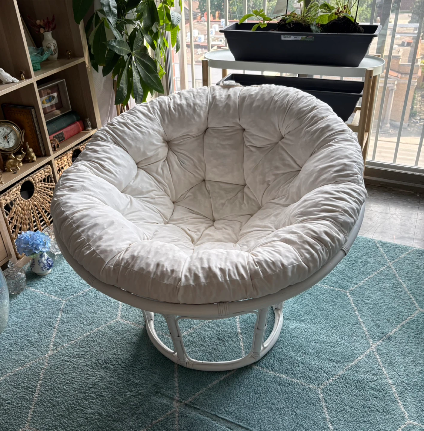 White Rattan Papasan Chair with Cushion