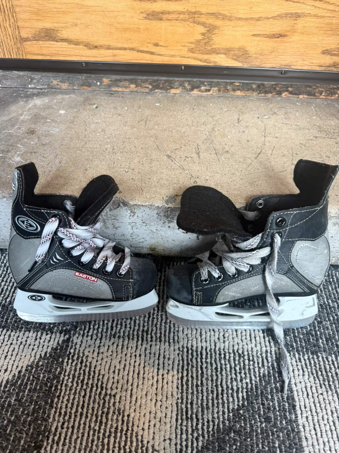 Easton Synergy 100 Hockey Skates