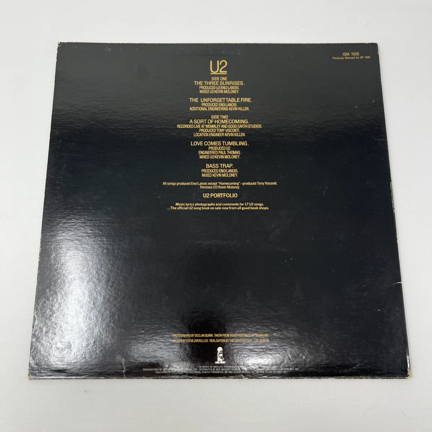 U2 The Unforgettable Fire Vinyl Record - photo 2