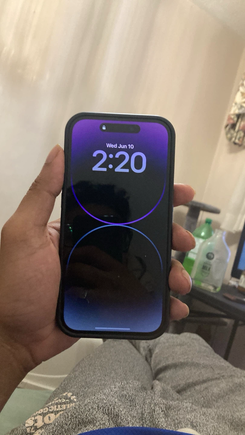 Apple iPhone 14 Pro 2 eSIM 72% health