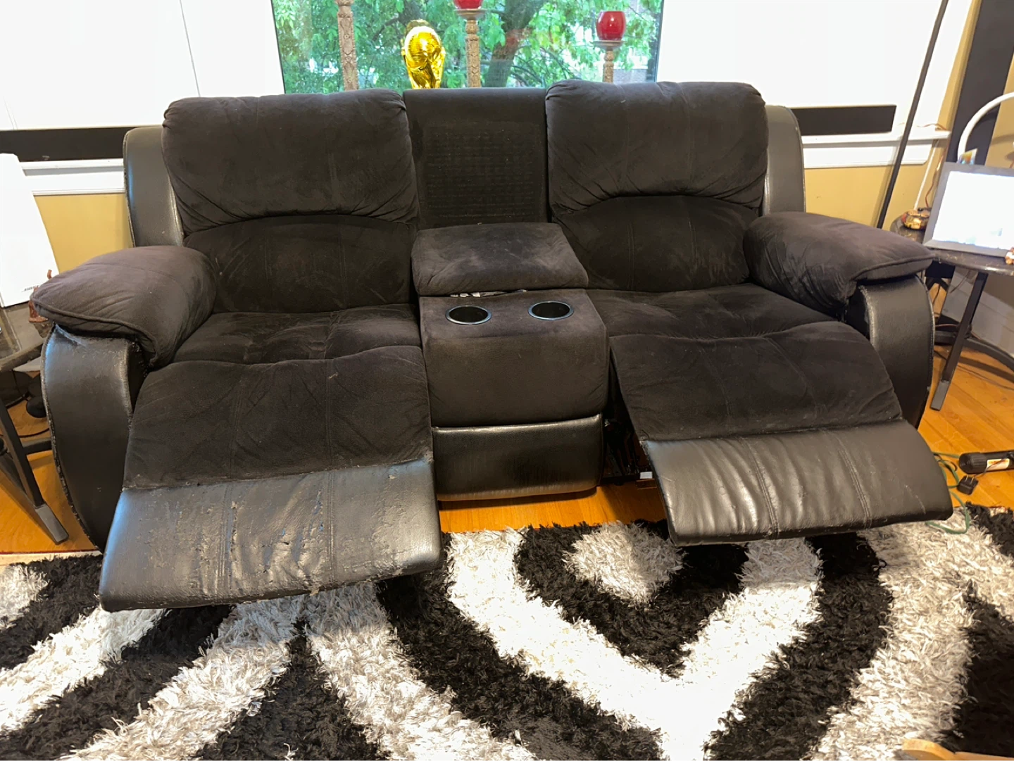 Black Reclining Sofa - photo 4