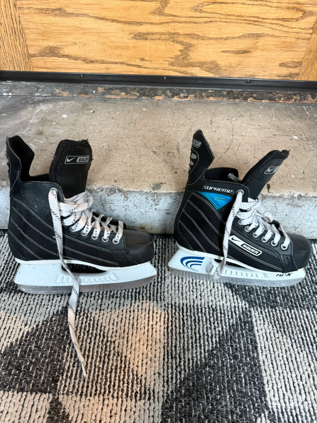 Bauer Supreme Hockey Skates (used)