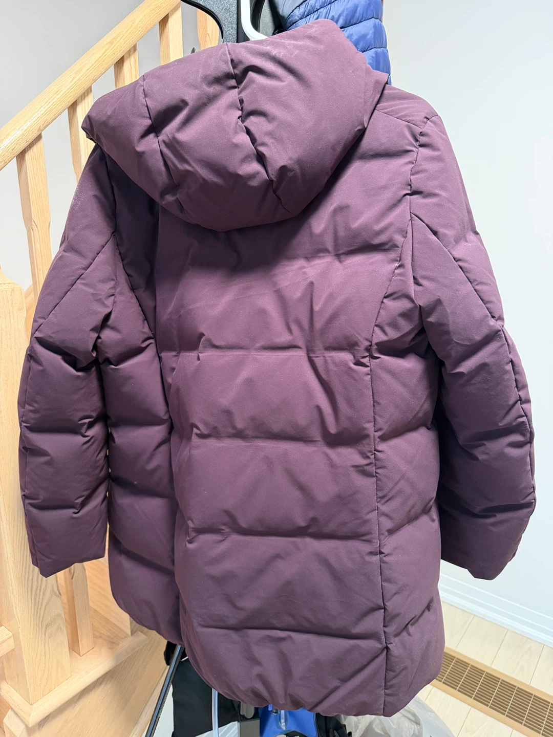 Uniqlo Women's Puffer Jacket L - photo 2