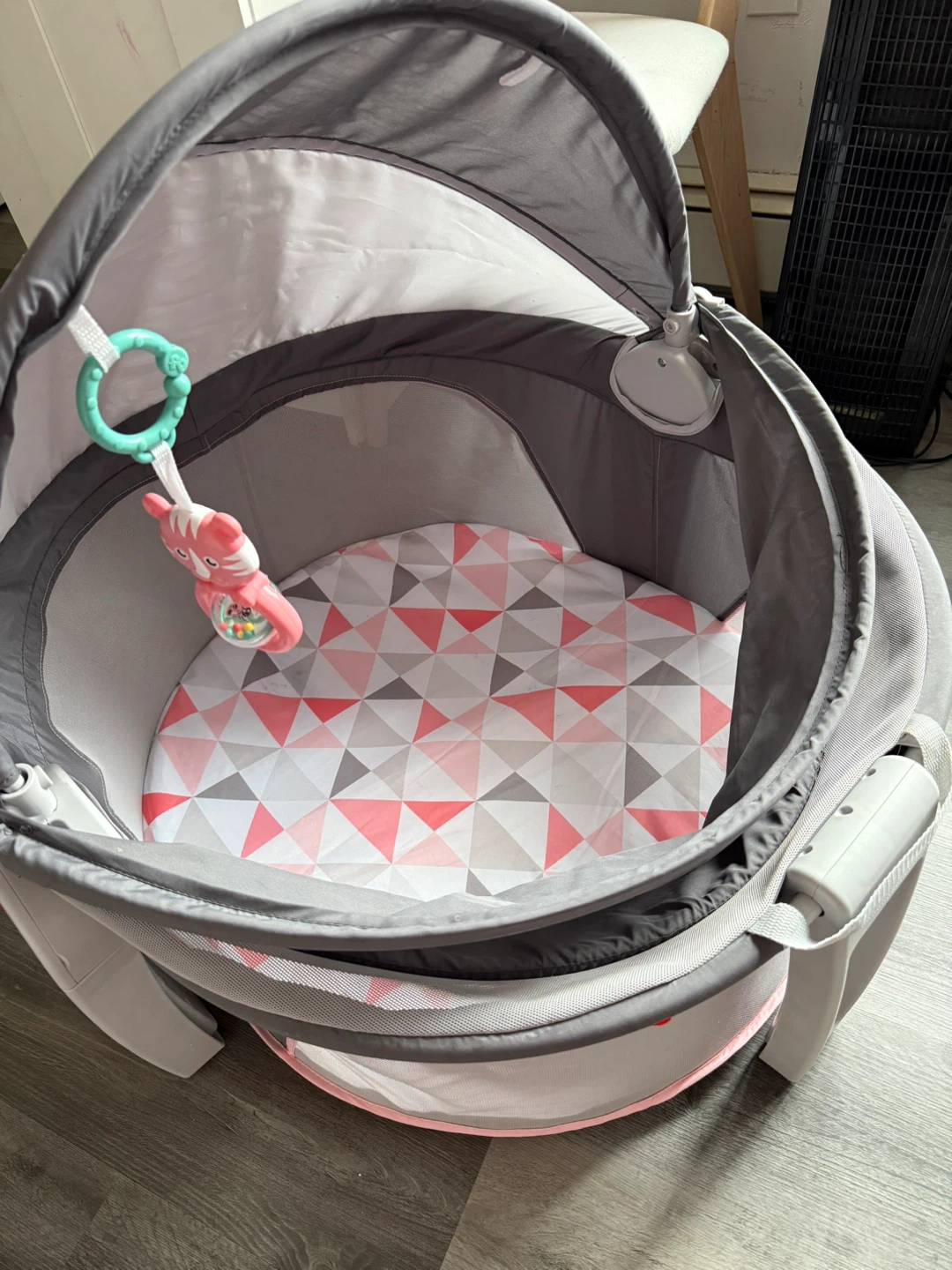 Graco Pack 'n Play Playard with Bassinet