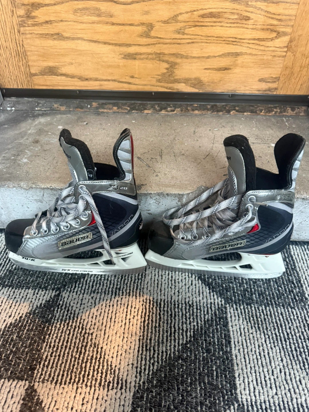Bauer X:20 Ice Skates (used) - photo 2