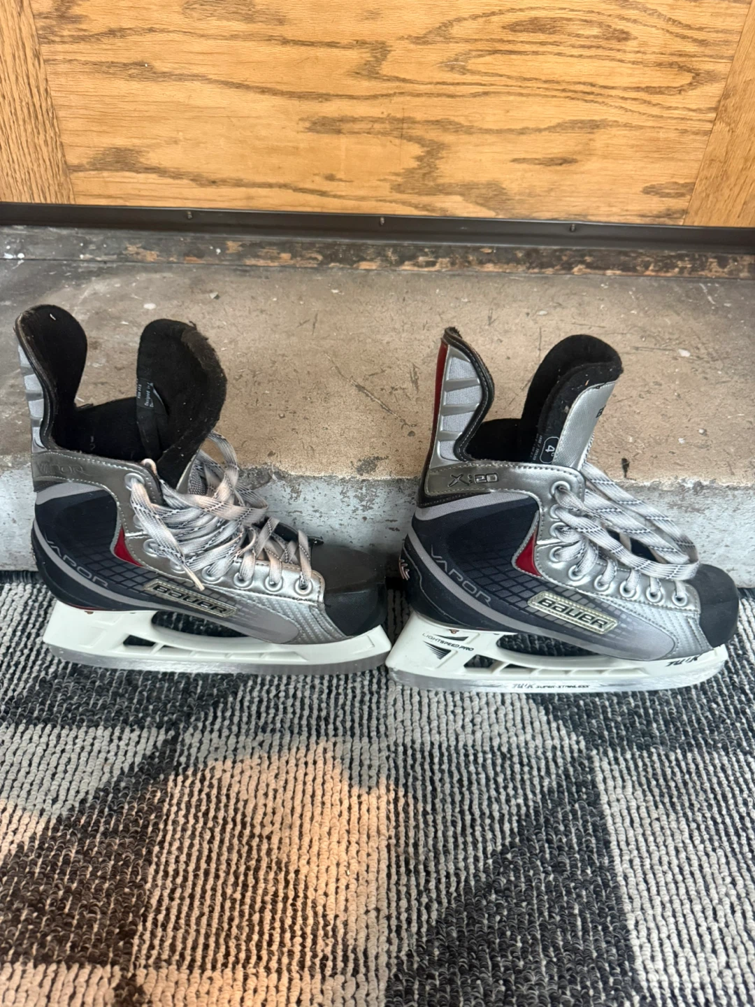 Bauer X:20 Ice Skates (used)