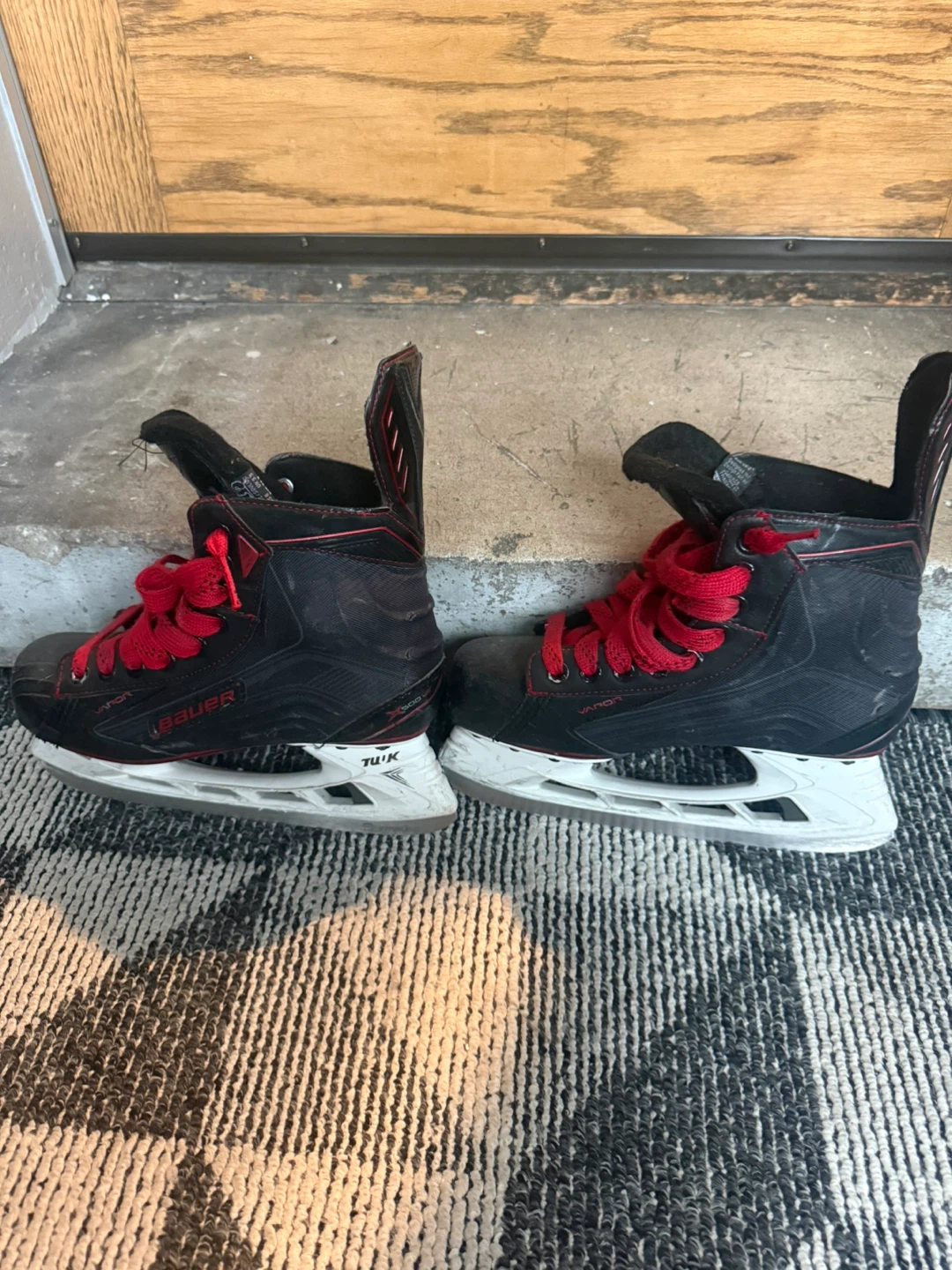 Bauer Vapor Hockey Skates x600 Limited Edition