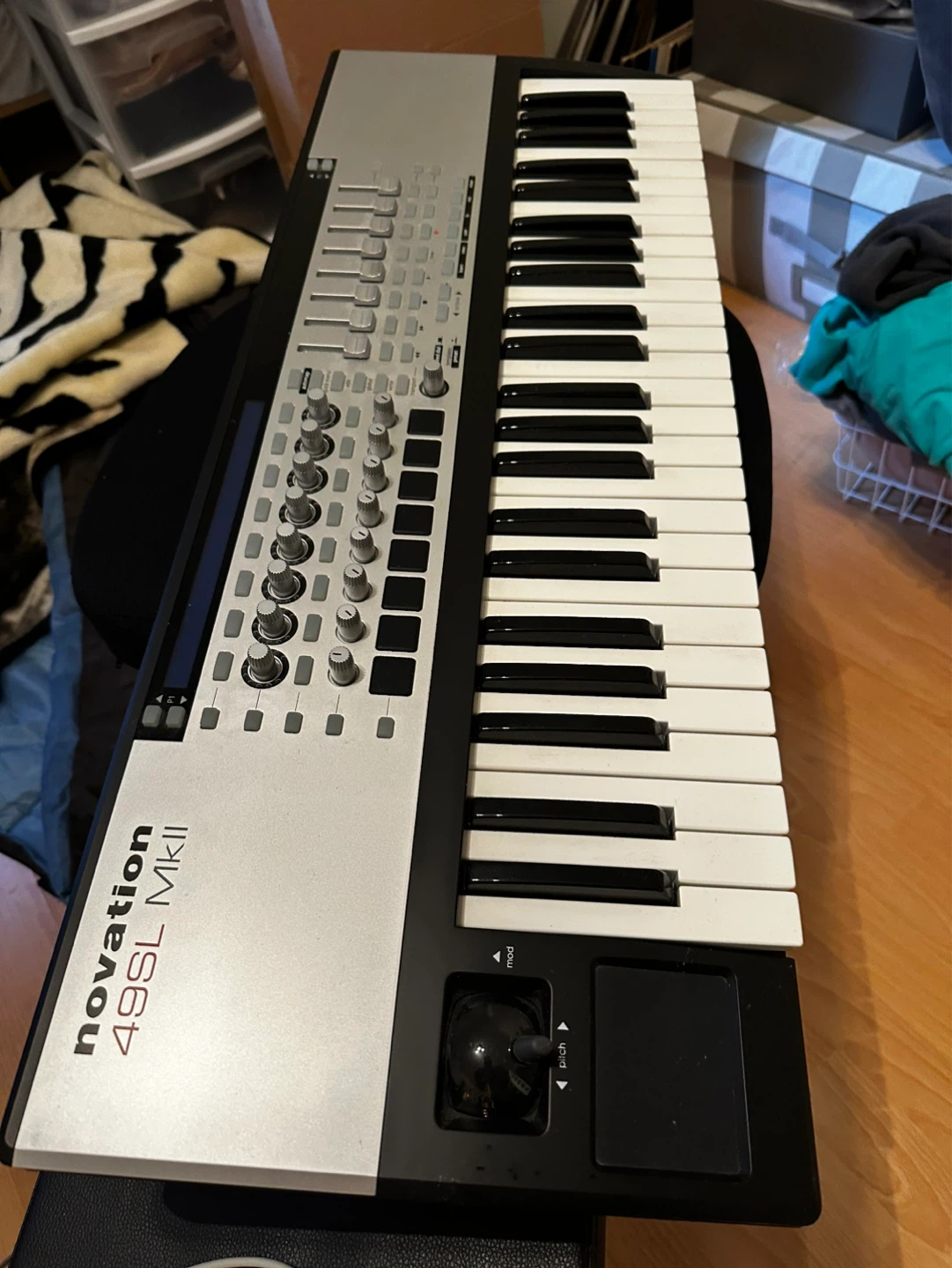 Novation 49SL MkII Keyboard Controller - photo 5