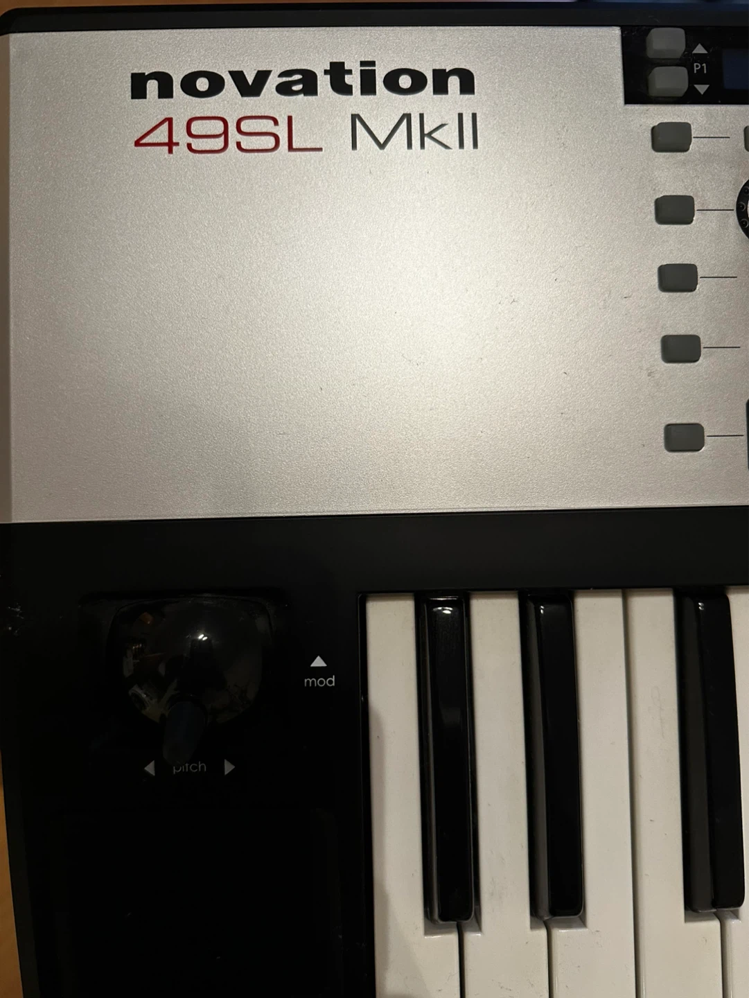 Novation 49SL MkII Keyboard Controller - photo 4