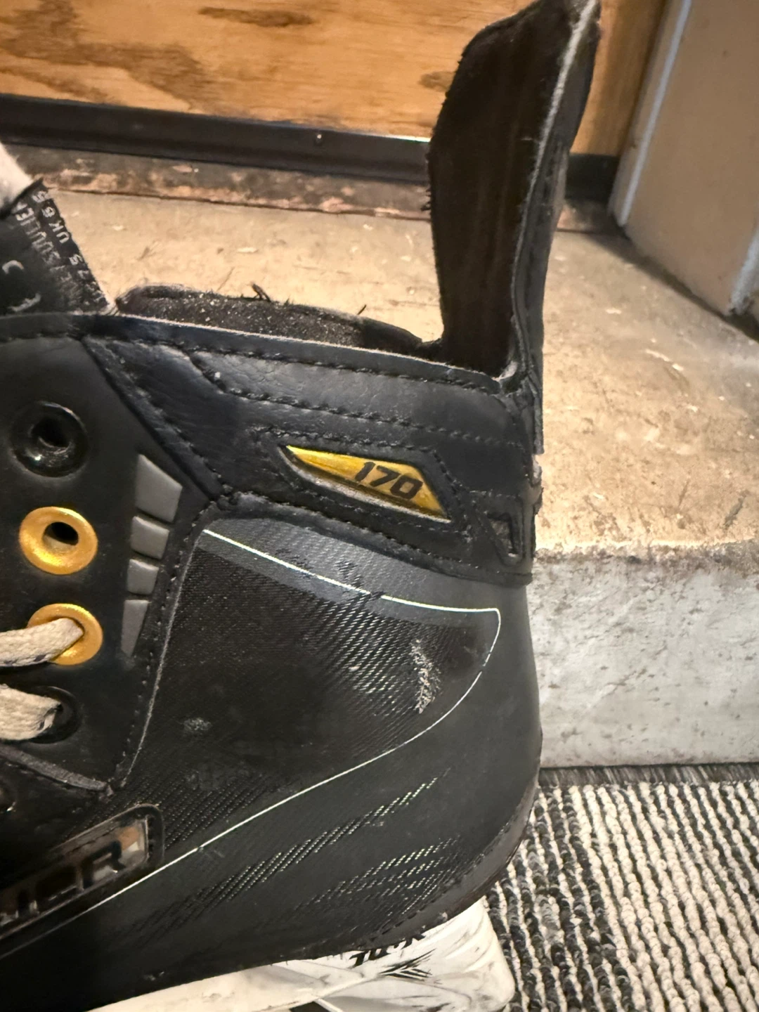 Bauer Supreme Hockey Skates (used) - photo 3