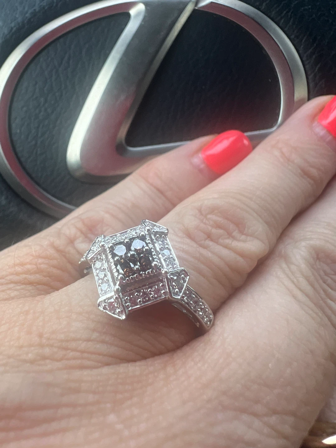 14K White Gold Diamond Cluster Ring - photo 3