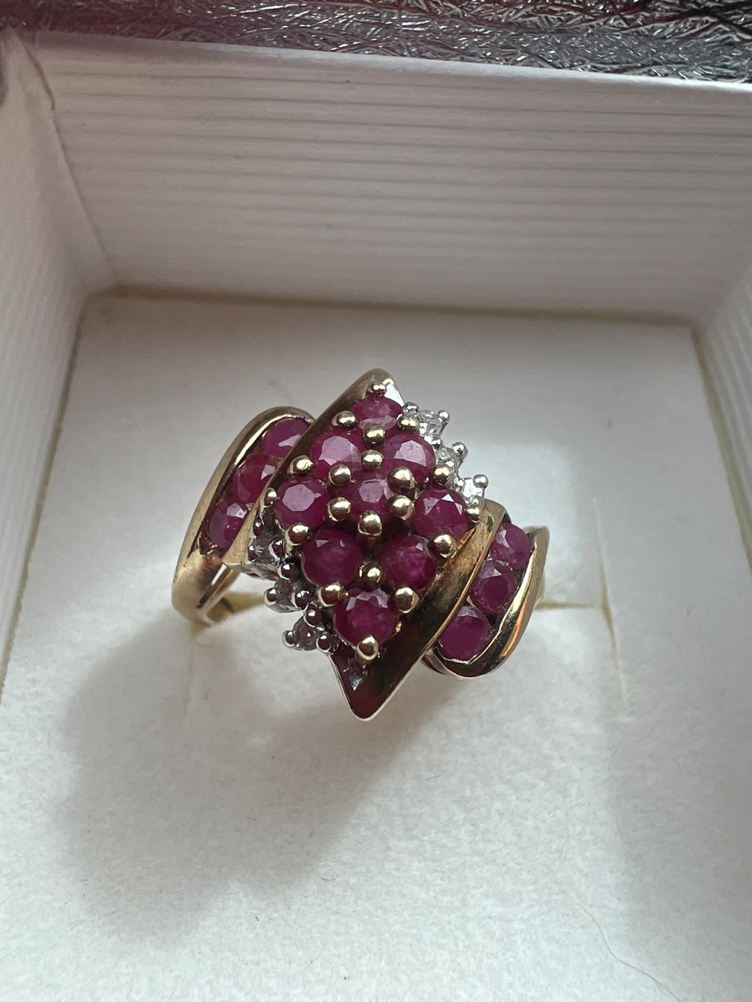 10K Gold Ruby and Diamond Ring - photo 4