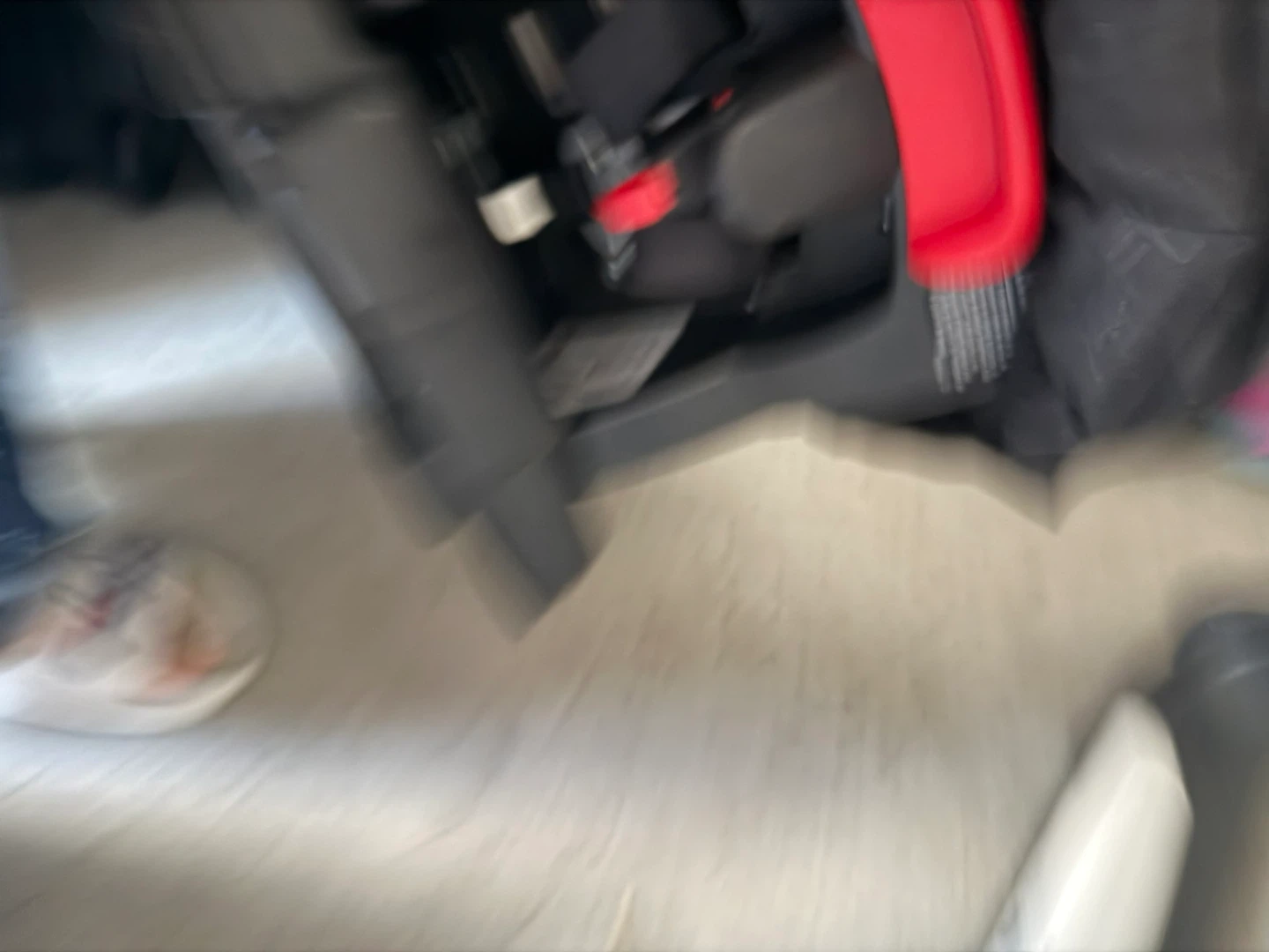 Graco SnugRide 35 LX Infant Car Seat - photo 4