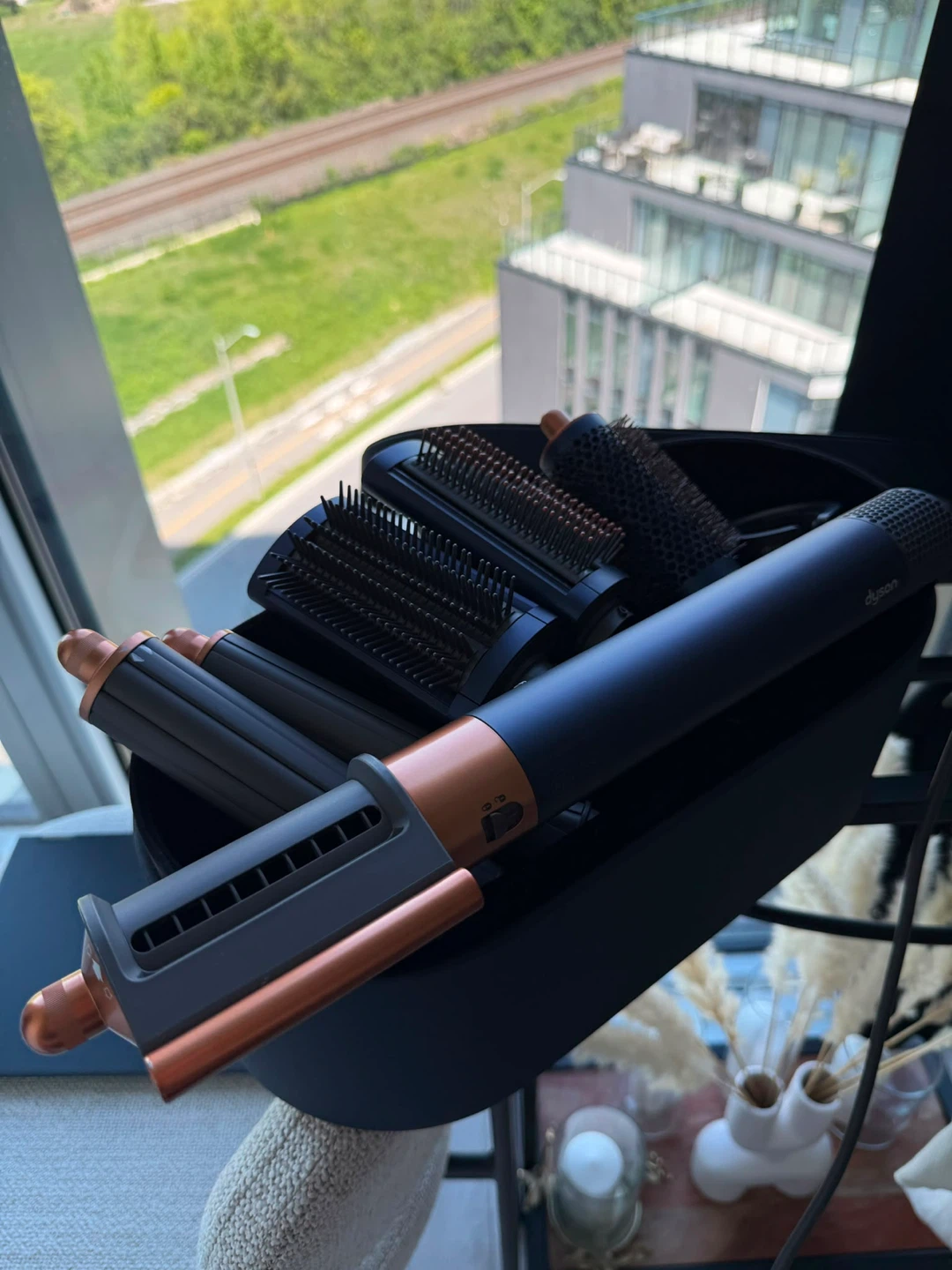Dyson Airwrap Complete Styler - photo 3