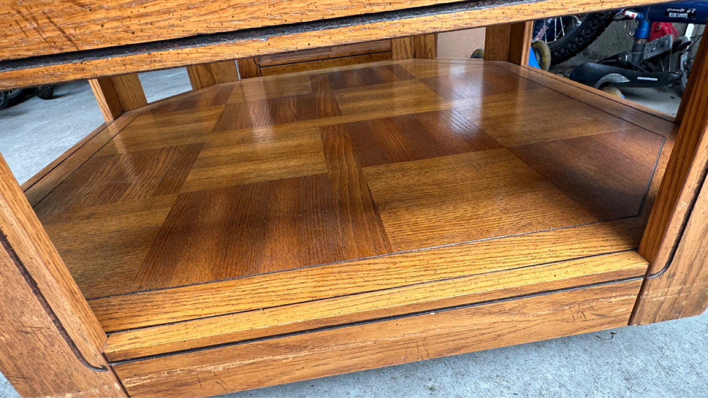 Oak Coffee Table with Glass Top - photo 5