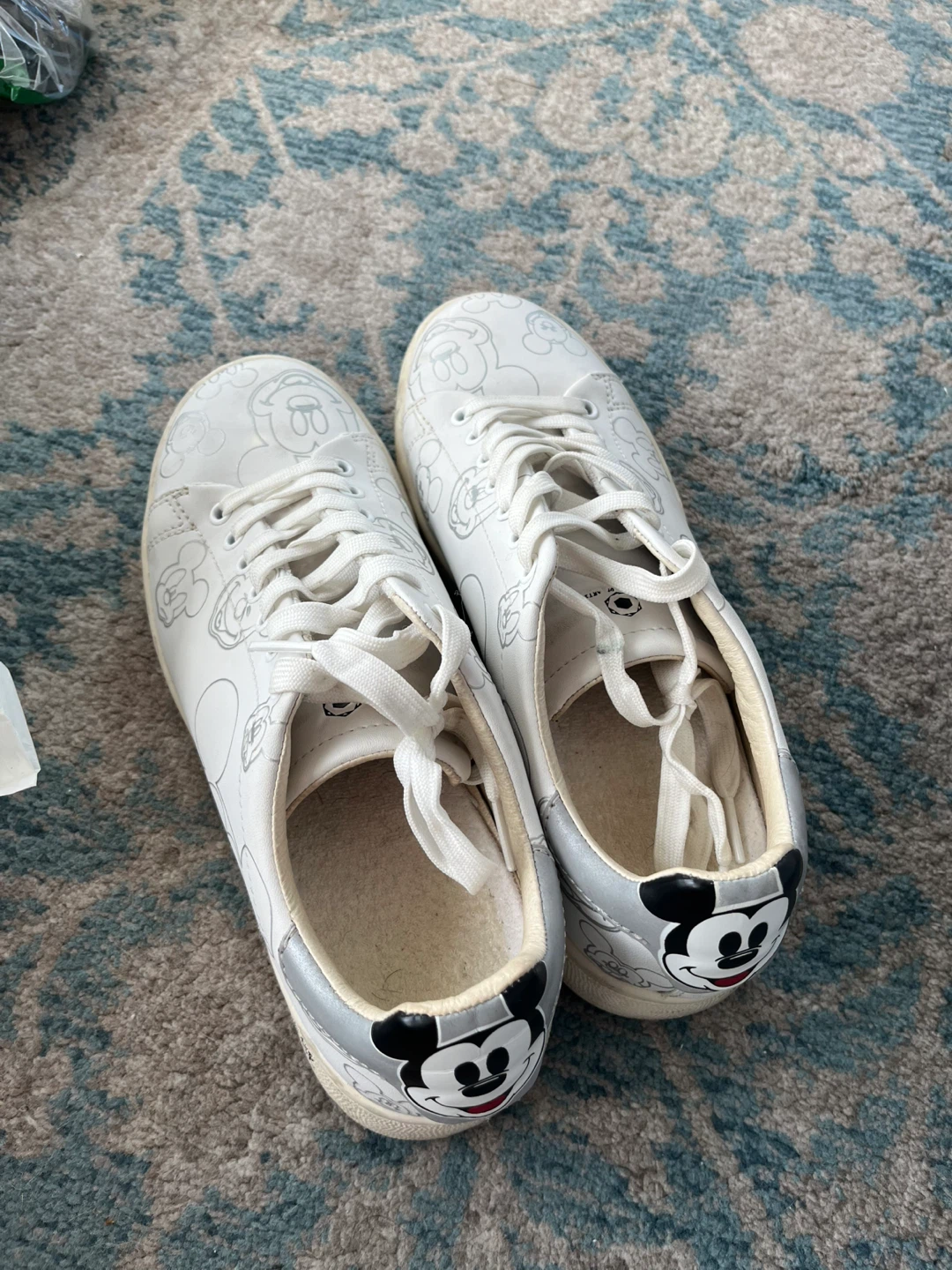 White Mickey Mouse Sneakers - adult size 9 - photo 2