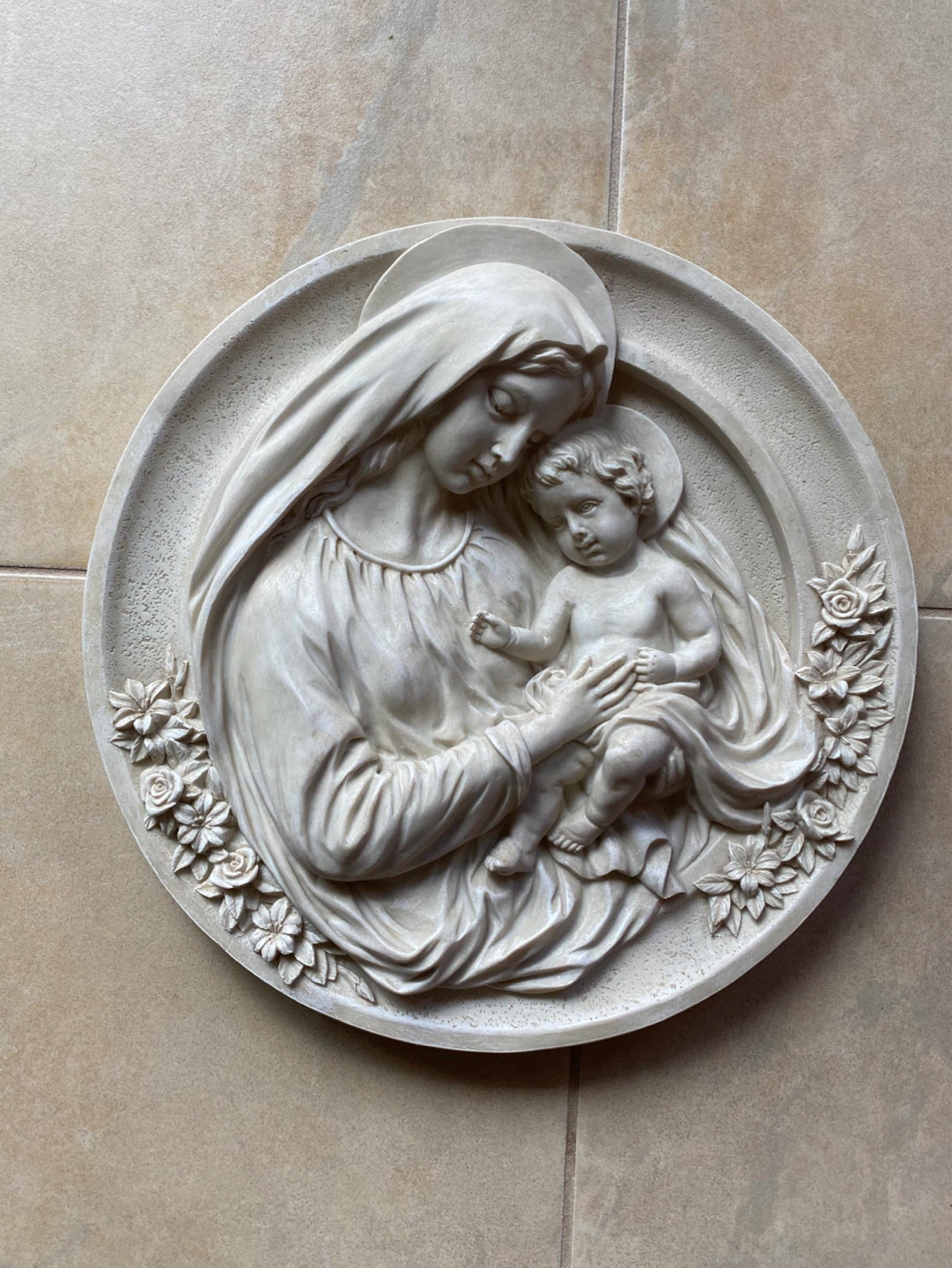 Madonna and Child Wall Plaque - photo 2